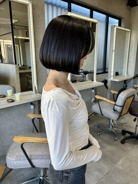 ムード カナザワ(mood kanazawa) 切りっぱなしボブ/タッセルボブ