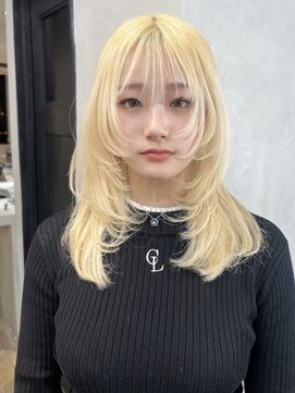ソル バロール 表参道(SOL .valor) 顔周りレイヤーカットブリーチデザインカラーワンホンレイヤー◆