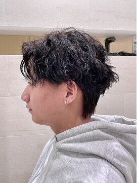 グラーツィェドゥーエ(GRAZIE due) スパイラルパーマ＋ダウンパーマ