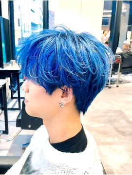 オーシャントーキョー 原宿(OCEAN TOKYO) 一度は挑戦したい！原色ブルーの衝撃