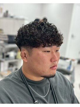 ラフカッターズ 立川駅南口店 スペインカール【立川/理容室/床屋/シェービング/フェード】