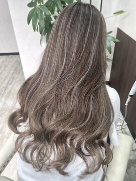ベルヘアーデザイン 堺東(Belle hair Design) ハイライトレイヤーカットイルミナカラー堺東20代30代40代