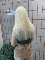 ペレ 原宿(PELE)&nbsp;ダブルカラー/ケアブリーチ/羽エクステ/原宿