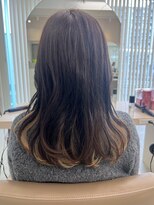 アヴァンス 箕面(AVANCE.)&nbsp;ホワイトグレージュインナーカラー