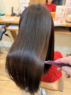 ラシック(La shic) 式次世代髪質改善酸性ストレート