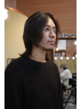 エディ(Edy) メンズセンターパートウルフカットケアパーマブラウンカラー岡山