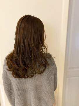 ヘアオーブロジック(HAIR orb LOGIC) ユル巻きロング