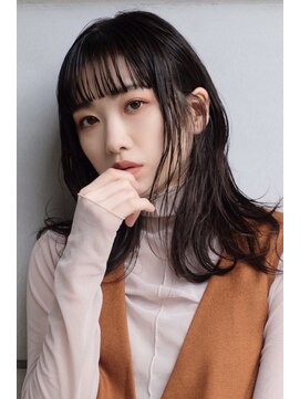 タリーゼ(TALISE) ミディアムウルフ/アッシュブラック20代30代40代