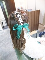 リエラ 新宿(RIERA)&nbsp;レースアップカチューシャ