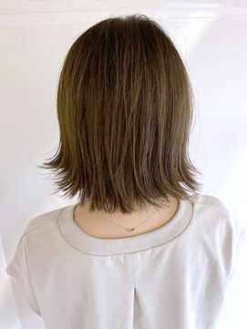 アイティーバイアルバム 松戸店(IT by ALBUM) ラフボブ_斜めバンググレージュカラーシルキーベージュ_ba402261