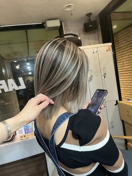 ラフ(LAFF) #ショコラアッシュ#ヘルシースタイル#ふんわりカール