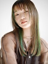 ザ アルゴンキン トウキョウ オヤマ(THE ALGONQUIN TOKYO OYAMA) ロングウルフヘアにムラ染めカラー