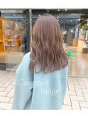 キャラメルベージュ
