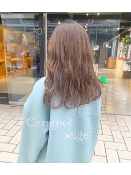 カペリ デ アーテ(Capelli di arte) キャラメルベージュ