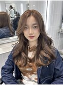 グレーベージュシルキーベージュ艶髪レイヤーロング