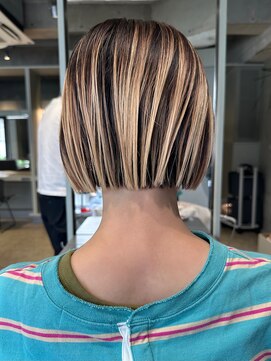 カート バイ デコ(Kurt by DECO) 【ERIKA】プリンにならないボブライト