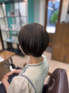 ヘアジーナ(Hair Jina) ☆オリーブグレージュのショートボブ☆