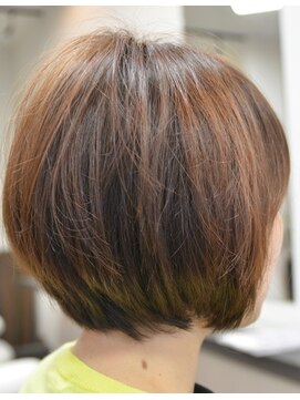ミストヘア(mistHAIR) ナチュラルショートボブ