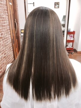 クラス(Class) ダメージヘアの縮毛矯正＋トリートメント