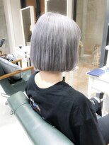 デイズ(days)&nbsp;ホワイトラベンダーアッシュグレージュボブ3Dカラー☆ブリーチ