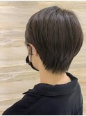 ショートヘア