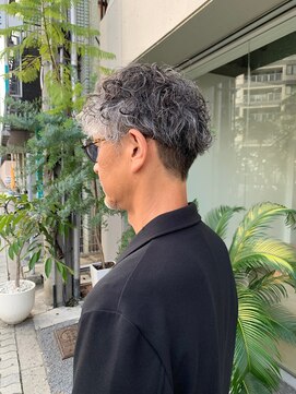 ツバメ ヘアー(TSUBAME HAIR) 波パーマ