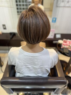 スティラ スムース 高田馬場(Stilla smooth) 美髪・ハイライトカラー