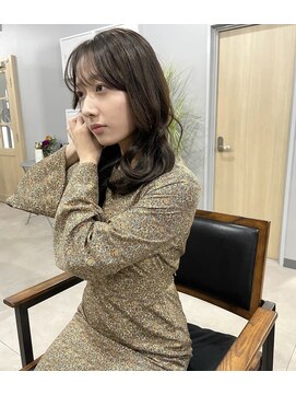 カミエ(kamie) ＊小顔バング 大人セミロング くすみブラウン 三宮美容室 神戸