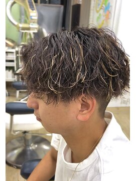 クレスフィリア (CLESC') 骨格カット×ハイライト