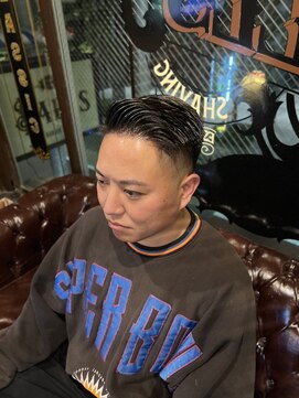 バレス 田町(BALES) フェードハードパートスタイル