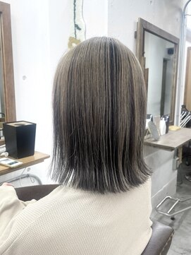 リッカ(RICCA) アンブレラカラー×切りっぱなしボブ☆