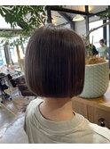 小顔似合わせ切りっぱなしボブベージュカラー