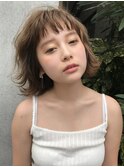 オン眉/カーキベージュ/フレンチカジュアル/外ハネボブ/橋本