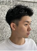 ニュアンスパーマビジネスショートリバースパーマアップバング