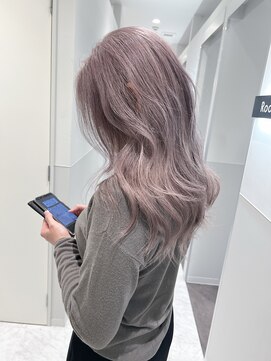 【名古屋/栄】レイヤーカット/ブリーチ/グレー