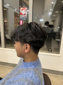 エヌ(Nn) ビジネスフェザー