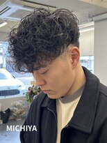 アンドメゾンオム(&Maison. homme) /スペインカール/スパイラルパーマ/ツイストスパイラル