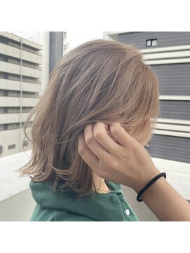 ニチカ(NYCHIKA) 質感ケアカラー×ハイトーンボブ