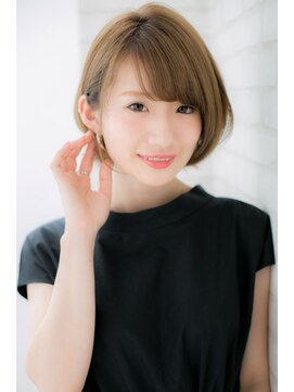 ローマ ギンザ(ROMA Ginza) 『ROMA』似合わせカットでつくるハニーヘア大人ノーブルショート