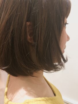 ネオリーブソラ 相模大野店(Neolive sola) ナチュラルボブ+ハイライト【sola：neolive 相模大野店】