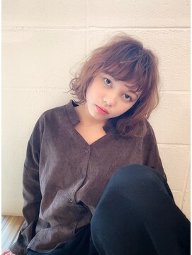 ユーリー(juurii) 隙間のある前髪がステキなミニボブ