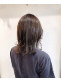 ふんわり可愛く外ハネミディアム☆カーキベージュ　西田大樹