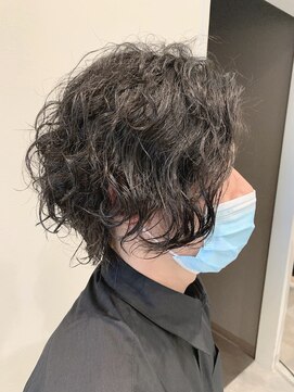 アーチ(ARCH) 前下がり×スパイラルパーマ
