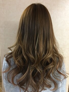 サロン ド ハル salon de HARU ハイライトカラー