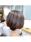 ショートボブ