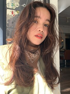 フランチェスカ(Francesca) 透け感レイヤースタイル