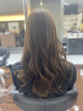 シャンプーボーイエイムス(SHAMPOO BOY aims) 巻き髪ロング