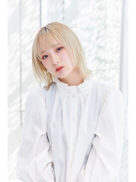 ミチオ ノザワ ヘアサロン ギンザ(Michio Nozawa HAIR SALON Ginza) ハイトーンストレートボブ