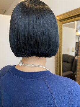 グリッター (Glitter) 20代30代40代☆オシャレ切りっぱなしボブ