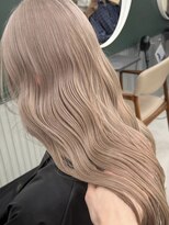 シキ 渋谷(siki)&nbsp;ベージュカラー/ブリーチなしダブルカラー/赤 み消し/渋谷/原宿